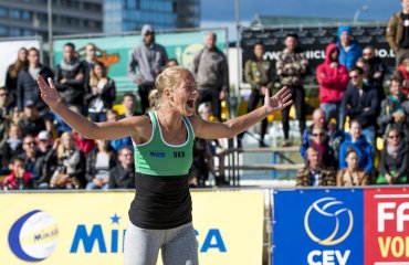 Украинская женская пара сотворила сенсацию на пляжном турнире  2016 CEV Beach Volleyball Satellite Vilnius выиграв золото Валентина Давыдова, Евгения Щипкова