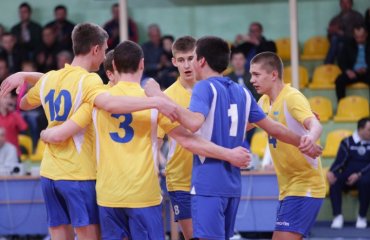 Збірна України U-17 програла латвійцям на чемпіонаті EEVZA-2017 мужской волейбол, евза, черкассы, сборная украины, юноши ю17 поражение латвия, результаты матчей