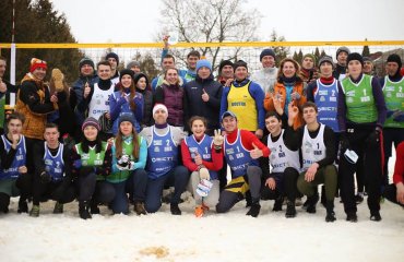 Валерій САМОДАЙ: "Олімпійські перспективи волейболу на снігу очевидні" волейбол на снігу, чемпіонат україни з волейболу на снігу, переможці, валерій самодай інтервью, підсумки, фву