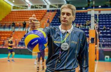 Олексій СКІБІЦЬКИЙ: "Якщо виникає проблема, потрібно не кричати, а шукати шляхи її вирішення" мужской волейбол, чоловічий волейбол, ліга чемпіонів, скандал, ноліко бельгія, локомотив новосибірск, арбітр олексій скібіцький, голова арбітражної комісії фву, інтерв'ю