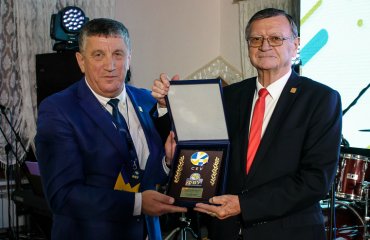 Михайло МЕЛЬНИК: "Сподіваюсь, що під турнір вдасться збудувати зал в Києві" чоловічий волейбол, інтервью михайло мельник, євроволей-2023