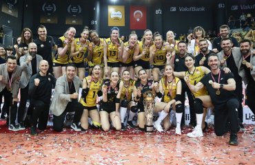 "Вакіфбанк" став чемпіоном Туреччини жіночий волейбол, чемпіонат туреччини, вакіфбанк, новини світового волейболу, результати