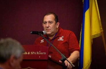 Володимир ДУБИНСЬКИЙ: "Головна моя мрія – участь збірної України в Олімпійських іграх" чоловічий волейбол, жіночий волейбол, пвлу, сезон 2022-2023, чернівці, суперліга україни, суперліга-дмарт, суперліга-будінвест, війна, чемпіонат україни з волейболу, інтерв'ю, володимир дубинський