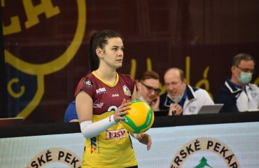 Зв’язуюча Дуб’янська перейшла у чеський "Брно" жіночий волейбол, екстраліга, чемпіонат чехії, сезон 2022-2023, ангеліна дуб'янська, трансфер, українська волейболістка