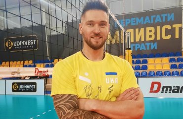 Хочеш форму збірної України? чемпіонат світу з волейбол 2022, збірна україни з волейболу, чоловіча збірна україни з волейболу, віталій щитков, український волейболіст, форма збірної україни, аукціон, благодійність