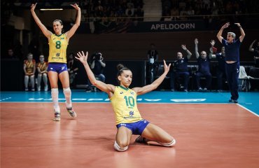 Бразилія проходить до фіналу чемпіонату світу з волейболу 2022 жіночий волейбол, чемпіонат світу 2022, півфінал, італія, бразилія