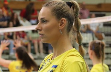 Олеся Рихлюк визнана найкращою волейболісткою України 2022 року жіночий волейбол, український волейбол, українські волейболістки, фву, краща волейболістка україни, олеся рихлюк, валерія якушева, лідія лучко