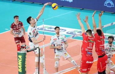“Трентіно” обіграло “Чивітанову” у першому матчі фіналу чемпіонату Італії чоловічий волейбол, тренітно - чивітанова, фінал, чемпіонат італї з волейболу, результати матчу