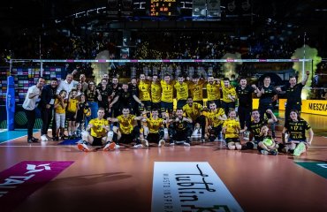 “Люблін” повів 2-0 у фіналі ПлюсЛіги чоловічий волейбол, чемпіонат польщі з волейболу 2024-2025, вільфредо леон богданка люблін, заверці, юрій гладир, георг грозер