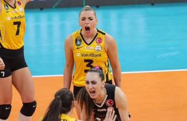 “Вакіфбанк” – “Скандіччі”: трансляція півфіналу Ліги чемпіонів-2025 жіночий волейбол, ліга чемпіонів-2025, “Вакіфбанк” – “Скандіччі”: трансляція півфіналу Ліги чемпіонів-2025, фінал чотирьох, ютуб, стамбул туреччина, онлайн, суспільне спорт, відео-онлайн, відео-трансляція, лайв, результати матчу