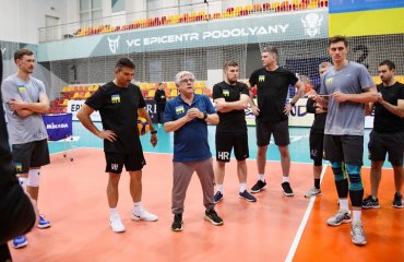 Рауль ЛОСАНО: “Усі думки та зусилля спрямовуємо на Олімпіаду-2028” чоловічий волейбол, національна збірна україни з волейболу, рауль лосано, головний тренер, інтерв'ю, ліга націй, чемпіонат світу з волейболу