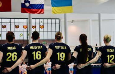 Не вмикають гімн — співаємо самі! Волейболістки України вразили ще до старту гри (ВІДЕО) жіночий волейбол, золота євроліга-2025, україна - словенія, волейболістки співають гімн україни, гімн україни акапело, перемога, світовий волейбол