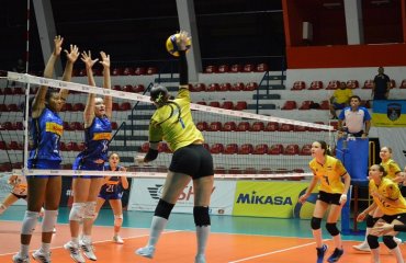 Збірна України U-16 поступилася Італії на Євро-2025 жіночий волейбол, чемпіонат європи ю16 2025, дівоча збірна україни з волейболу ю16, італія - україна ю16 результати матчу
