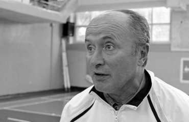 Пішов із життя легендарний волейбольний тренер Микола Благодарний чоловічий волейбол, микола благодарний, буревісник чернігов, помер, смерть, легендарний тренер харків, юракадемія, волейбол україна