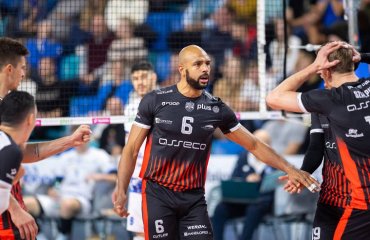 Денні ДЕМ’ЯНЕНКО: “У Польщі величезна пристрасть до волейболу” чоловічий волейбол, ресовія поьський волейбольний клуб, плюсліга з волейболу, чемпіонат польщі з волейболу, денні дем'яненко, канада, українського походження, інтерв'ю