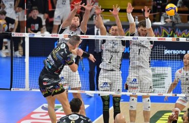 Олег Плотницький – у символічній команді 3-го туру італійської Суперліги чоловічий волейбол, перуджа, чеммпіонат італії з волейболу, олег плотницький, український волейболіст, волейбол україна