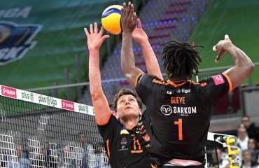 Львівський “Барком” зазнав поразки від “Закси” у п’ятисетовому поєдинку чоловічий волейбол, вк барокм-кажани львів, закса, результати матчу, чемпіонат польщі з волейболу, плюсліга