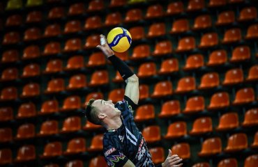 Олег Плотницький і “Перуджа” успішно стартували на клубному чемпіонаті світу чоловічий волейбол, клубний чемпіонат світу з волейболу-2025, перуджа італія, олег плотицький, український волейболіст, кращий гравець матчу, волейбол україна