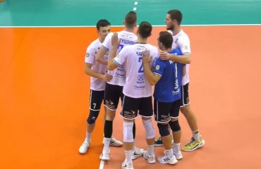 “МХП-Ладижин” упевнено переграв “Поліцію охорони” чолвоічий волейбол, мхп вінниця, поліція охорони тернопіль, суперліга україни з волейболу, волейбол україна, чемпіонат україни з волейболу, результати матчу, 4 тур