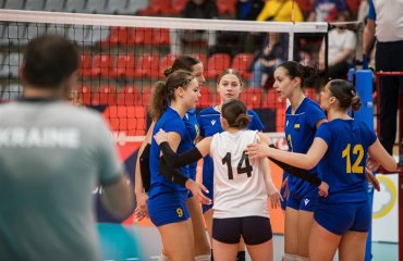 Україна U-18 впевнено перемагає Фарери та зберігає шанси на Євро-2026 жіночий волейбол, дівоча збірна україни ю18 з волейболу, україна - фарери, результати матчу, чемпіоат європи з волейболу, євро-2026, кваліфікація, волейбол україна