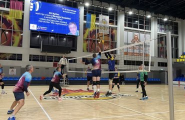 Поїздка на волейбольний турнір до Львова: як організувати дорогу, проживання та вільний час прокат авто