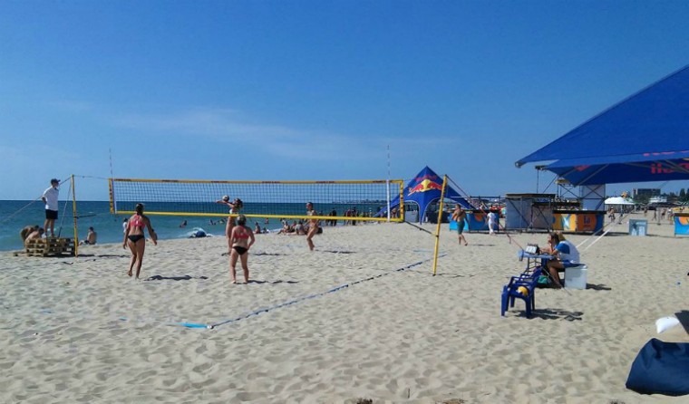  Чемпіонат України з пляжного волейболу. Жiнки