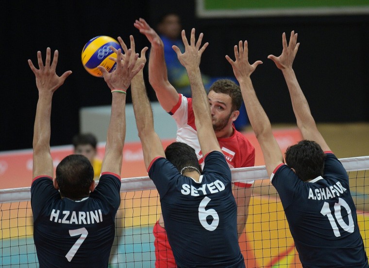  Сборная Польши в тяжелейшем матче вырвала победу у сборной Ирана