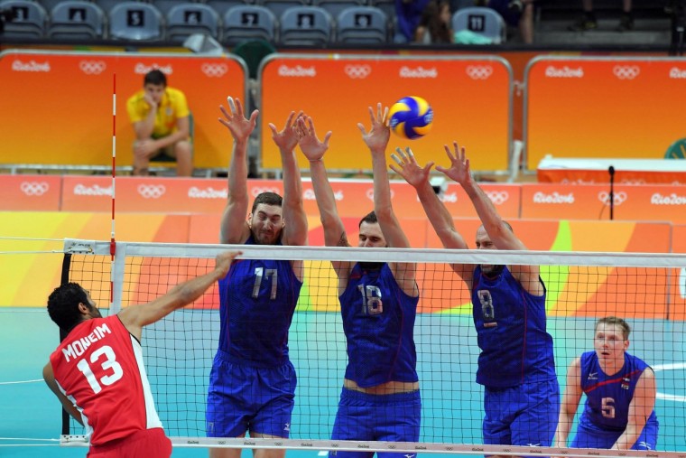  Российские волейболисты обыграли египтян в матче группового этапа на ОИ в Рио
