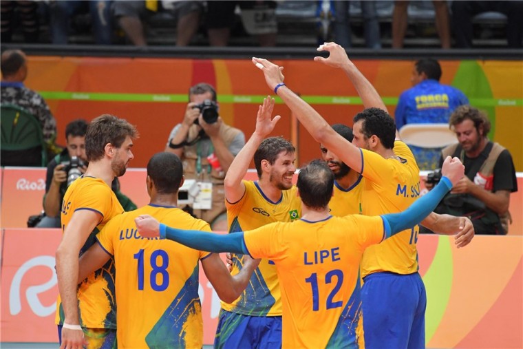  Мужская сборная Бразилии выигрывает "золото" Олимпиады
