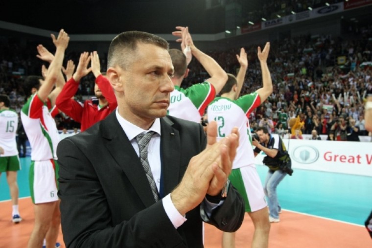 Радостин Стойчев Стали известны имена трёх кандидатов на пост главного тренера сборной Польши