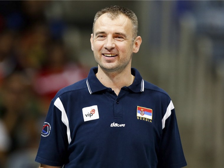Никола Грбич Грбич будет руководить мужской сборной Сербии до 2020 года
