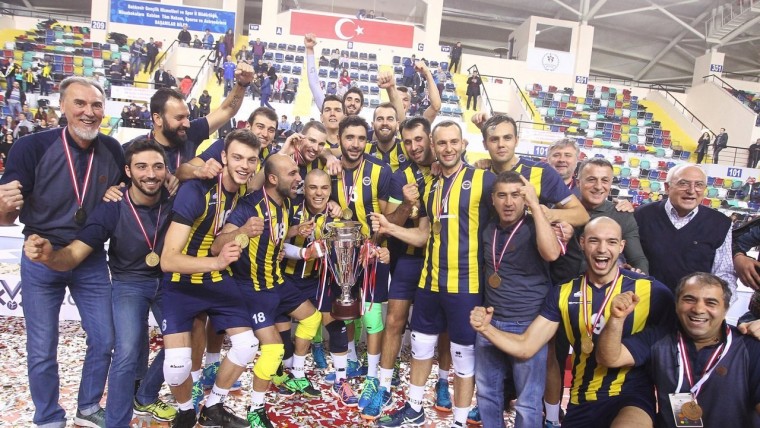 "Фенербахче" "Фенербахче" стал обладателем мужского Кубка Турции