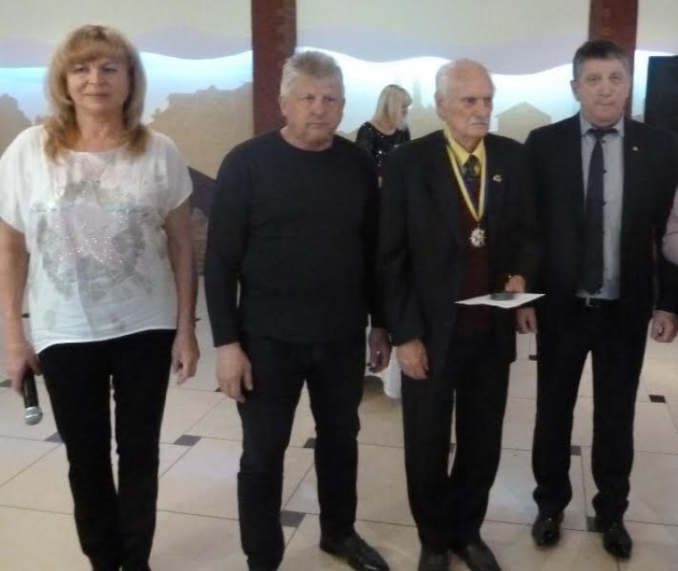 Церемонія нагородження В Ужгороді відбувся міжнародний волейбольний турнір ветеранів, приурочений 85-річчю Івана Скрябіна