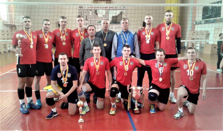 "Житичі" Житомирські волейболісти виграли турнір у Чернівцях
