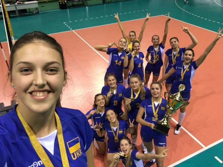 Жіноча збірна України U-17 Анна ШУМЕЙКО: "Наша команда стала сильнішою і впевненішою!"