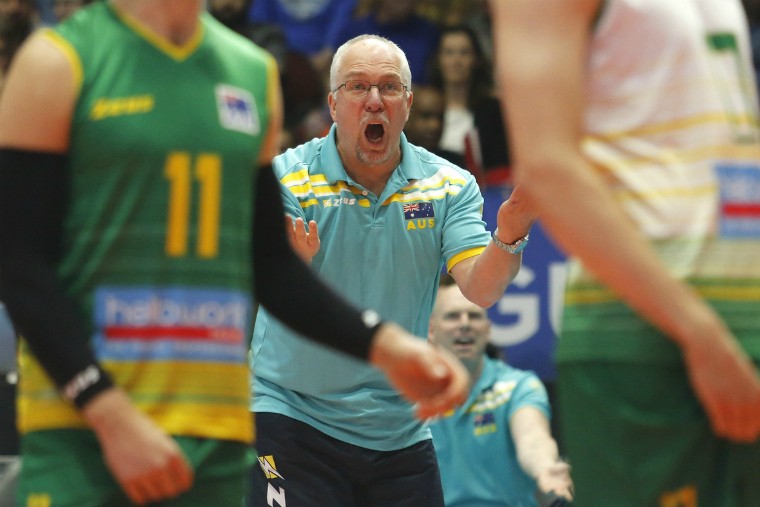 Марк Лебедев Тренер сборной Австралии ведёт блог: на игроков нельзя кричать, а речи должны быть короткими
