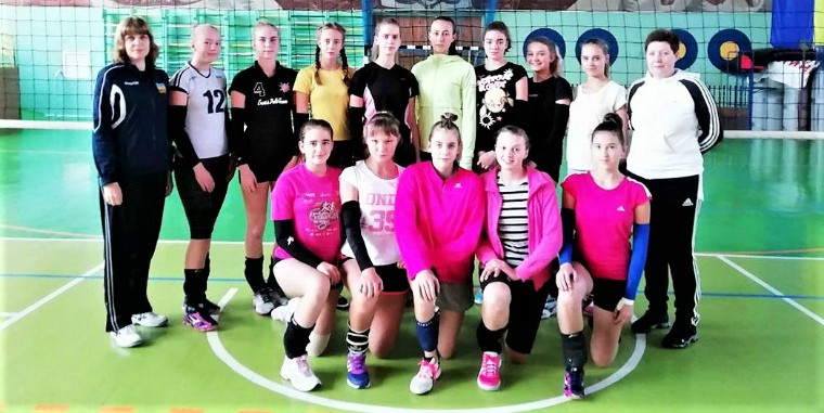 Збірна України U-14 Збірні України U-15 та U-14 завершили перші тренувальні збори