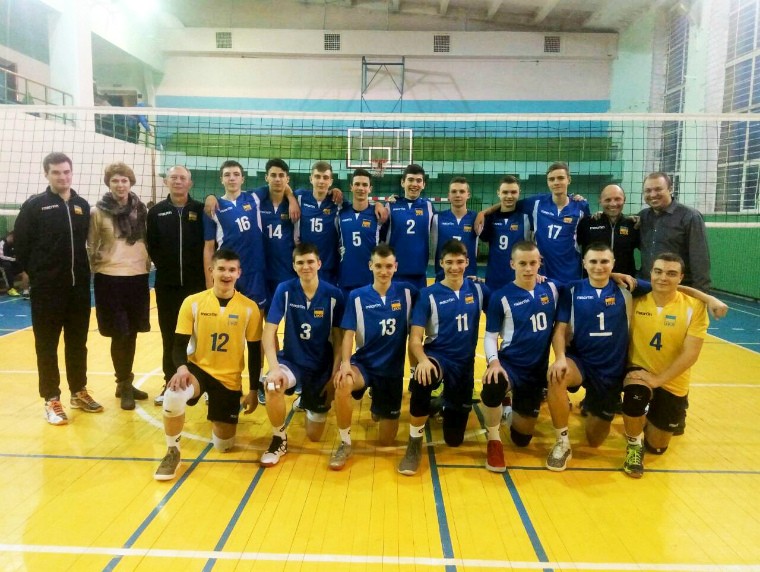 Збірна України U-15 Друга ліга (чоловіки). 2-й тур. На вершині таблиці – збірна U-15 та "Західрембуд"