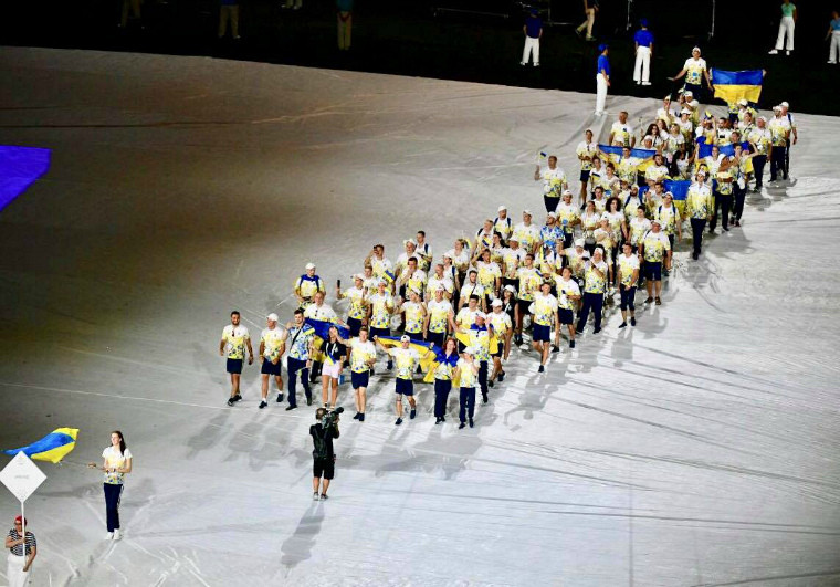 Українська делегація на Всесвітній Універсіаді-2019 Волейболістка Діана Карпець стала прапороносцем збірної України