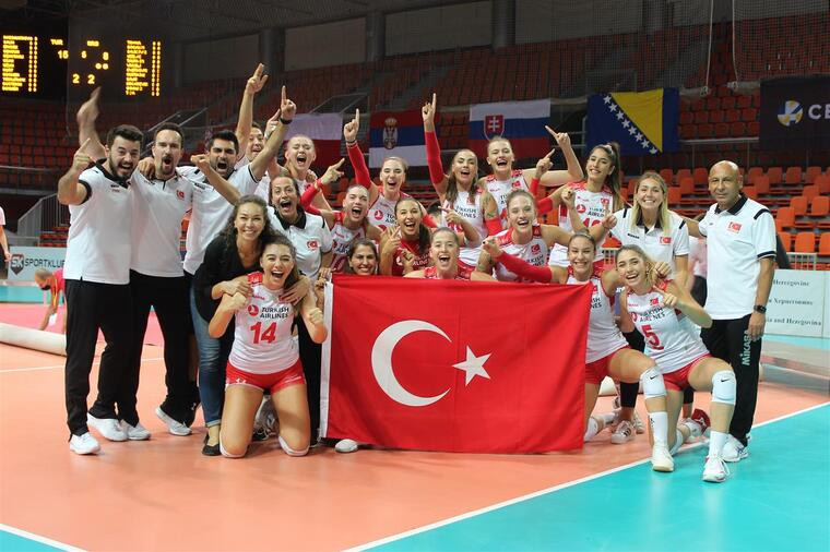 Збірна Туреччини U-19 Збірна Туреччини U-19 стала чемпіоном Європи