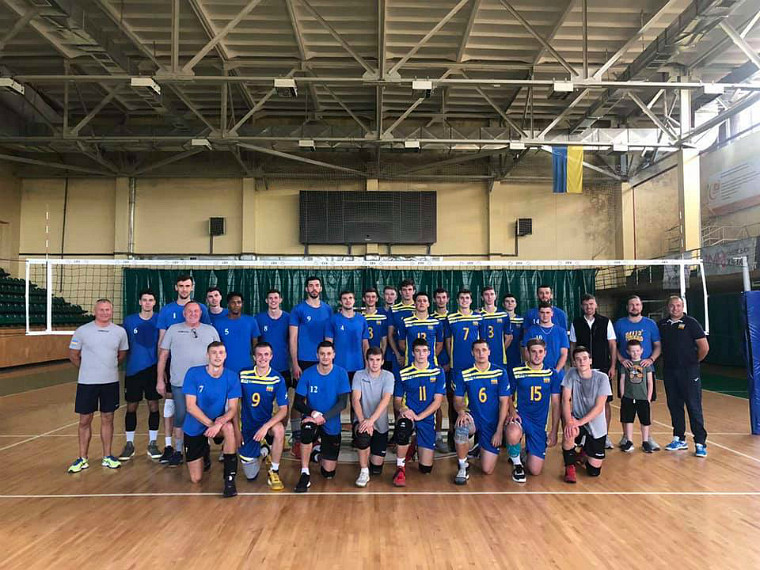 Збірна України U-20 та ВК Барком-Кажани Українська збірна U-20 завершує підготовку до чемпіонату Європи