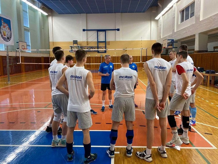  Збірна України U18 завершує підготовку до відбіркових матчів ЧЄ
