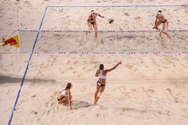 Інна та Ірина Махно Три українські пари зіграють на чемпіонаті Європи з пляжного волейболу