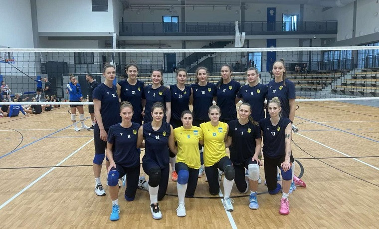 Збірна України Жіноча збірна України провела два спаринги з Чехією
