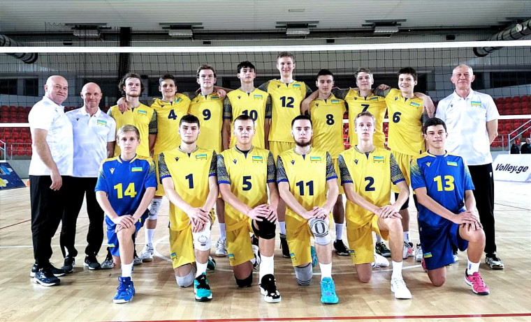  Збірна України U-17 стала срібним призером чемпіонату СЄВЗА-2022