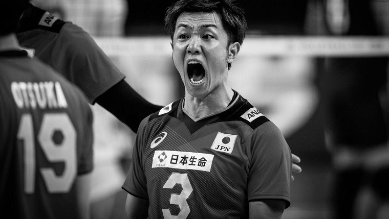 Наонобу Фуджі Помер волейболіст збірної Японії