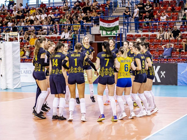 Жіноча збірна України з волейболу Україна перемогла Чехію у першому півфінальному матчі Євроліги