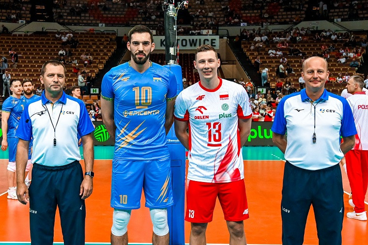 Україна - Польща Збірна України вперше в історії перемогла Польщу (ФОТО)