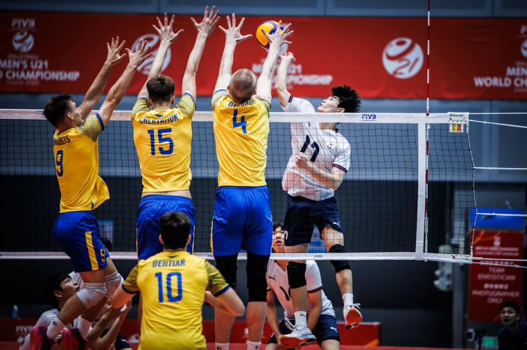 Україна - Південна Корея Молодіжна збірна України U21 здолала Корею та зіграє за 9-те місце ЧС-2025