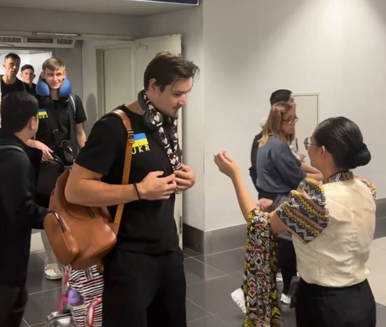  Чоловіча збірна України прибула на Філіппіни для участі у чемпіонаті світу-2025 (ВІДЕО)